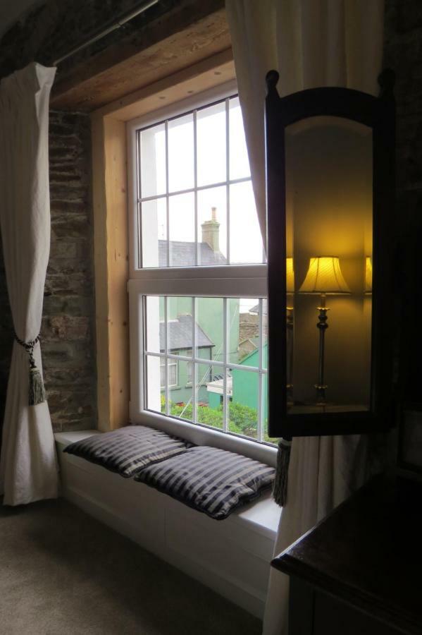 ヨール Devon View House Bed & Breakfast エクステリア 写真