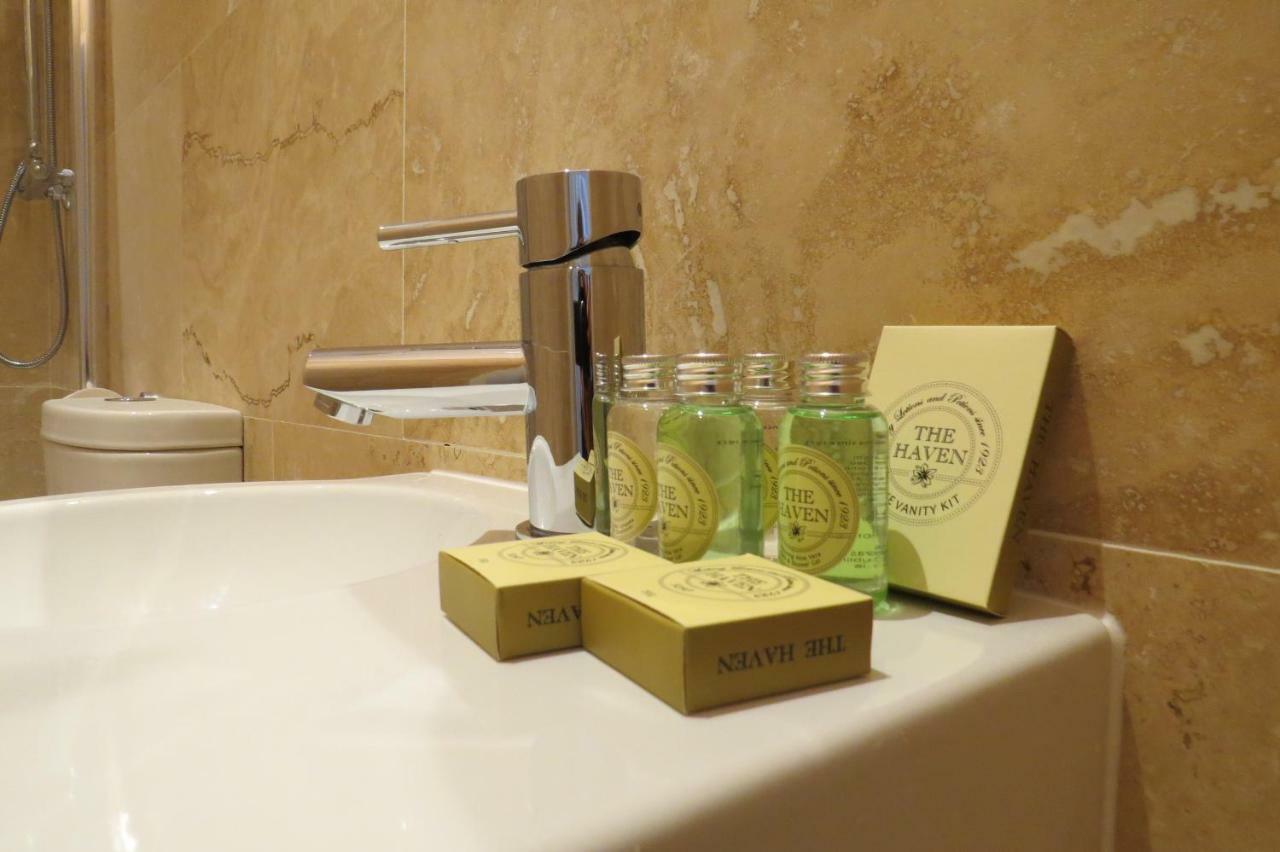 ヨール Devon View House Bed & Breakfast エクステリア 写真